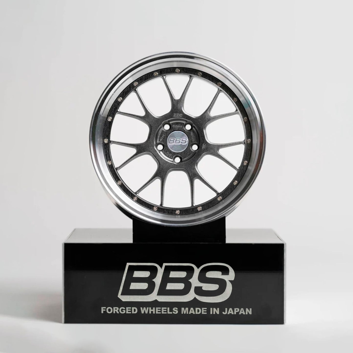 BBS LM-R | Gray