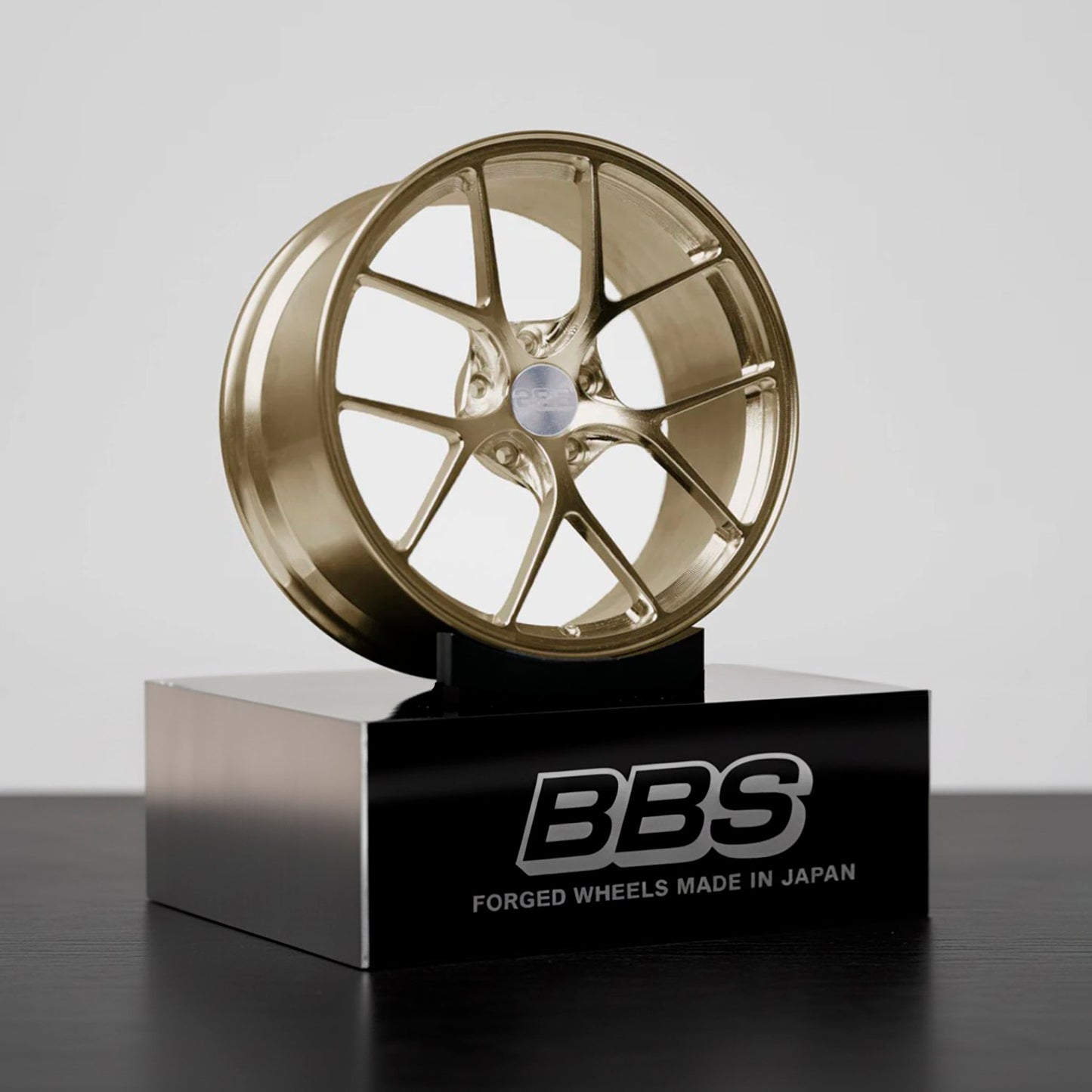 BBS RI-D | Gold